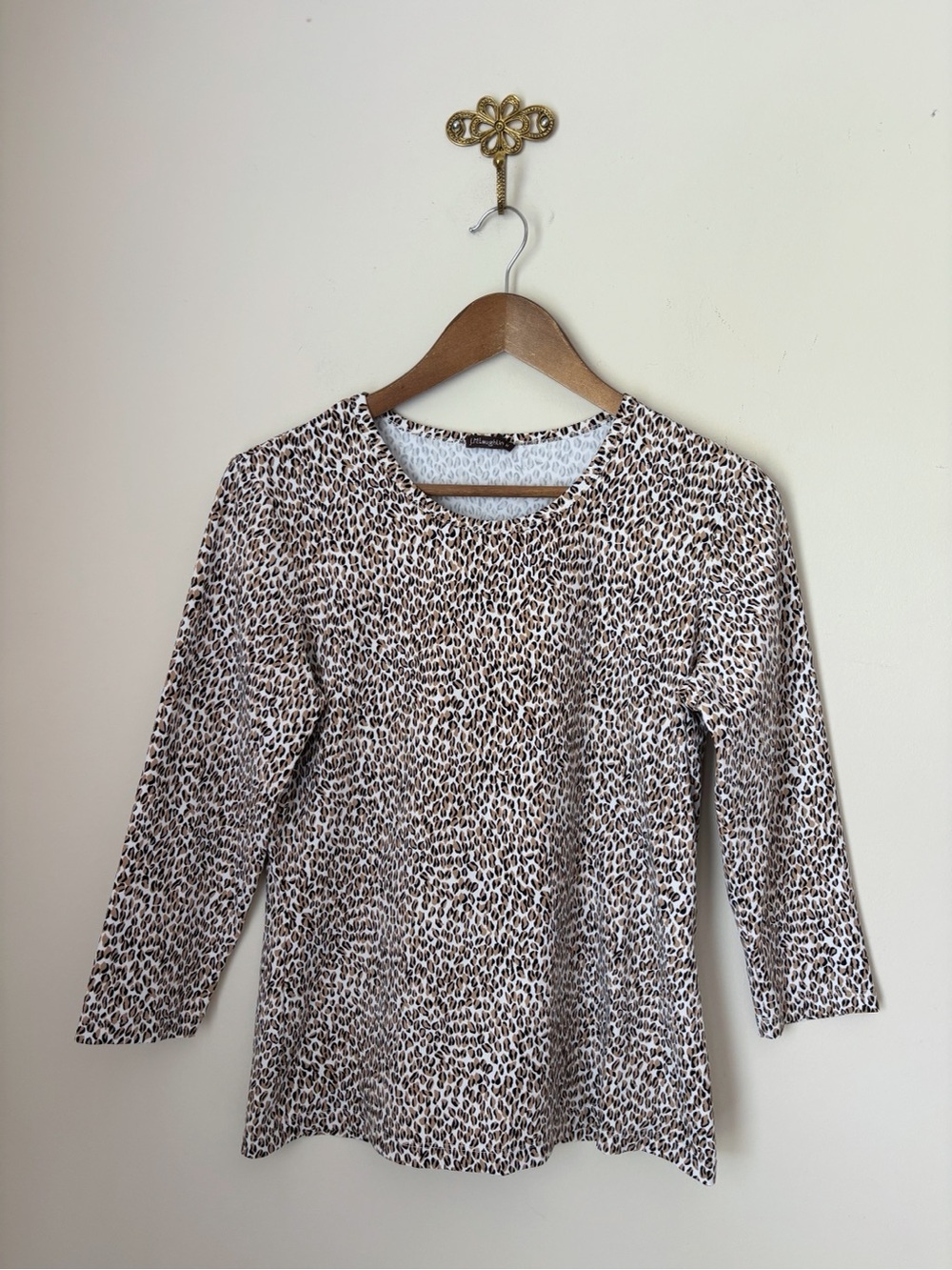J. McLaughlin Leopard Print Signature Tee Top Medium